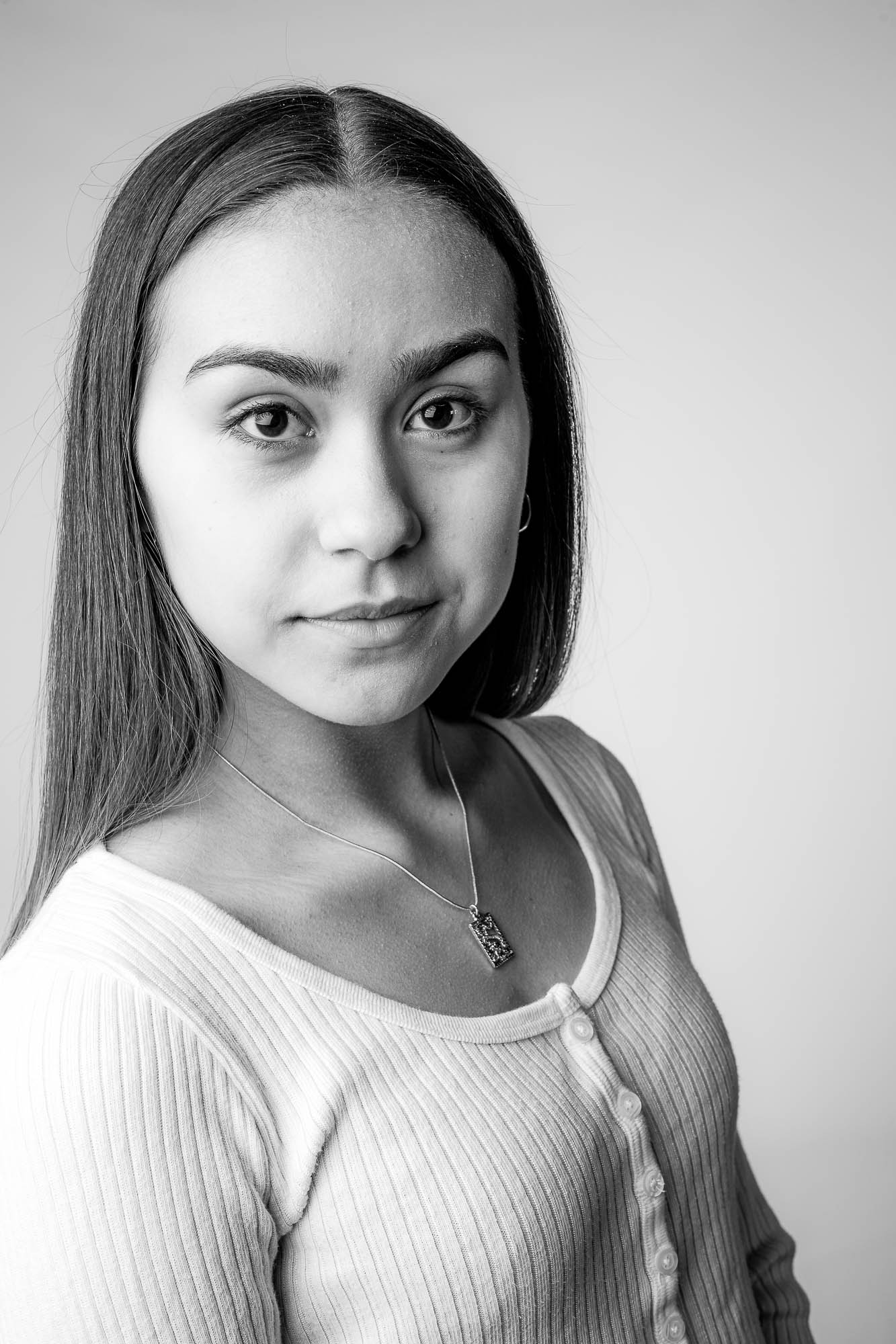 Export x3 Headshots Alexander05836 Capture 2